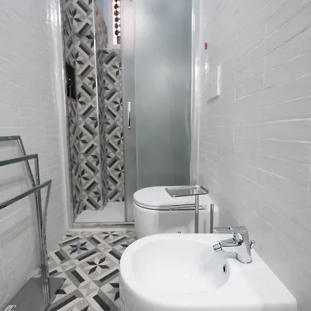 Domus Linda Apartment *